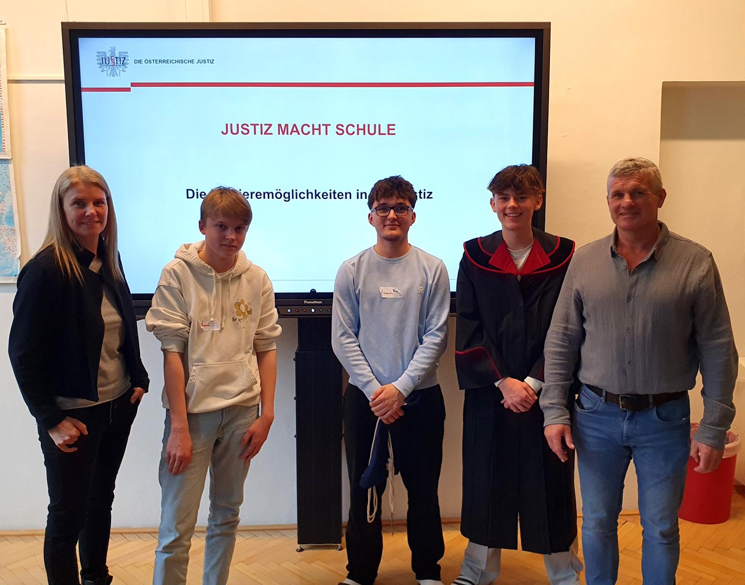 Besuch Staatsanwältin1 bea