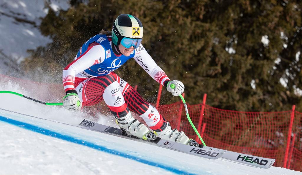 Magdalena Egger - Heimrennen in St.Anton