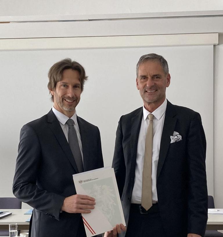 Dr. Georg Vorhofer mit PräsdOLG Dr. Klaus-Dieter Gosch