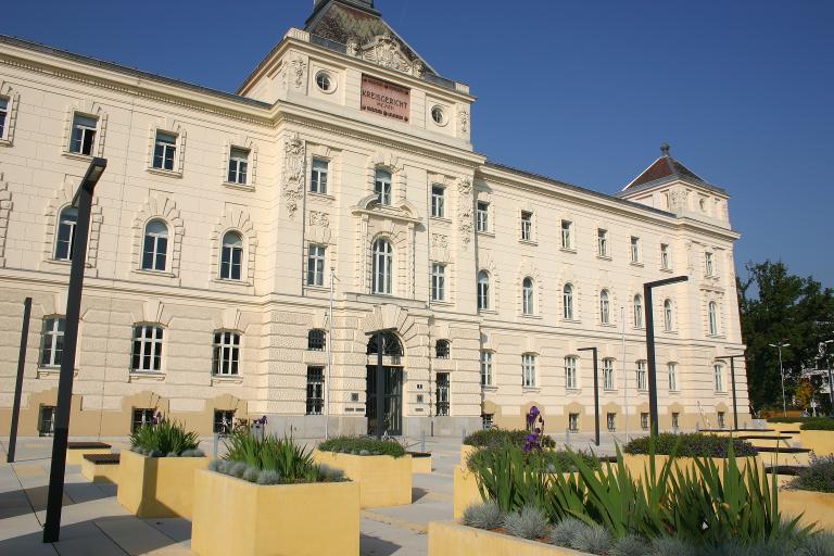 Landesgericht St. Pölten Landesgericht St. Pölten