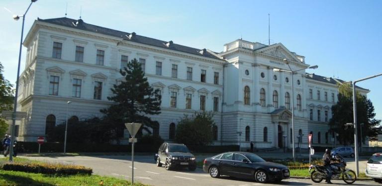 Landesgericht Wiener Neustadt Landesgericht Wiener Neustadt
