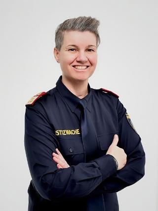 Bezirksinspektorin
Birgit GUGGIMEIER Bezirksinspektorin
Birgit GUGGIMEIER