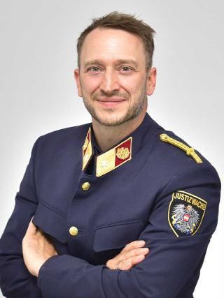 Major 
Martin Zwischenberger