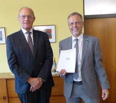 Der Leiter der Medienstelle des Oberlandesgerichts Innsbruck:  Dr. Wigbert Zimmermann Vizepräsident des Oberlandesgerichts Innsbruck